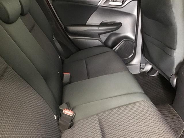 フィット １３Ｇ・Ｌホンダセンシング　ナビ　Ｒカメラ　ブルートゥース　フルセグ　ＥＴＣ車載器　ＤＶＤ再生可　サイドカーテンエアバック　ＵＳＢ　リアカメラ　エアバック　パワーウインドウ　記録簿　キーフリーシステム　ＬＥＤライト　ＶＳＡ（47枚目）