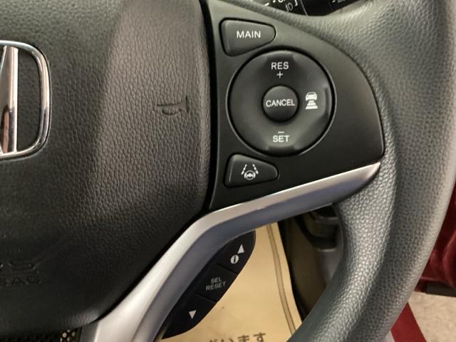 フィット １３Ｇ・Ｌホンダセンシング　ナビ　Ｒカメラ　ブルートゥース　フルセグ　ＥＴＣ車載器　ＤＶＤ再生可　サイドカーテンエアバック　ＵＳＢ　リアカメラ　エアバック　パワーウインドウ　記録簿　キーフリーシステム　ＬＥＤライト　ＶＳＡ（56枚目）