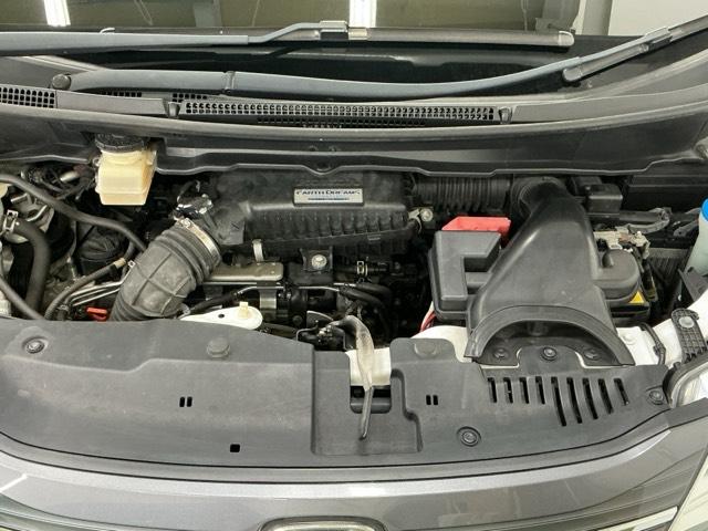 ステップワゴン G・EXホンダセンシング ナビ Rカメラ ブルートゥース フルセグTV ETC車載器 オートクルーズコントロール スマートキー リアカメラ LEDライト エアバッグ ターボ 横滑り防止装置 盗難防止装置 アイドリングストップ(30枚目)