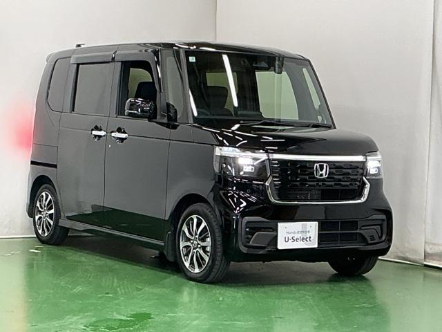 N-BOXカスタム ベースグレード ドラレコ ナビ Rカメラ ブルートゥース USB接続 CMBS Dレコ ベンチシート オートエアコン スマートキ LED 盗難防止装置 クルコン ETC バックカメラ フルセグTV パワーステアリング(7枚目)