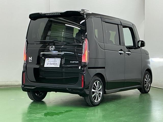 N-BOXカスタム ベースグレード ドラレコ ナビ Rカメラ ブルートゥース USB接続 CMBS Dレコ ベンチシート オートエアコン スマートキ LED 盗難防止装置 クルコン ETC バックカメラ フルセグTV パワーステアリング(8枚目)