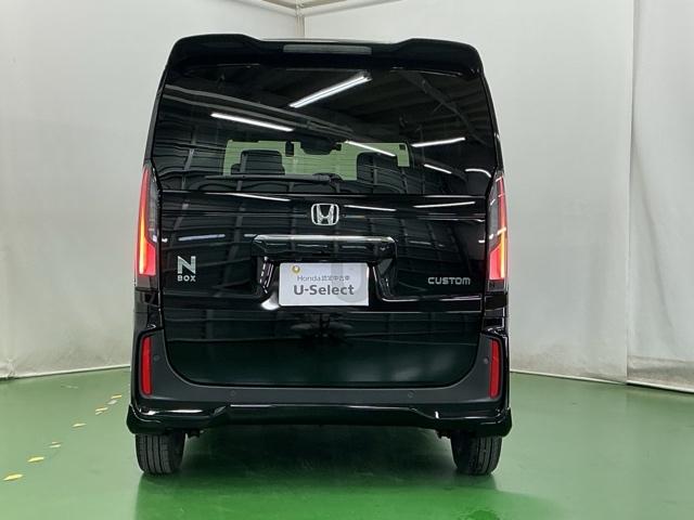 N-BOXカスタム ベースグレード ドラレコ ナビ Rカメラ ブルートゥース USB接続 CMBS Dレコ ベンチシート オートエアコン スマートキ LED 盗難防止装置 クルコン ETC バックカメラ フルセグTV パワーステアリング(9枚目)