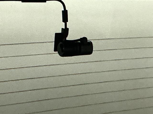 N-BOXカスタム ベースグレード ドラレコ ナビ Rカメラ ブルートゥース USB接続 CMBS Dレコ ベンチシート オートエアコン スマートキ LED 盗難防止装置 クルコン ETC バックカメラ フルセグTV パワーステアリング(14枚目)