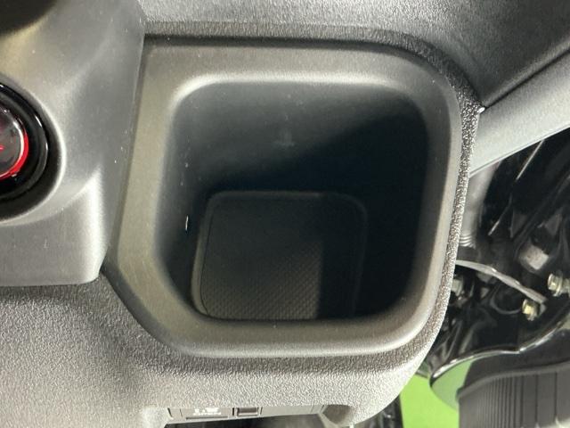 N-BOXカスタム ベースグレード ドラレコ ナビ Rカメラ ブルートゥース USB接続 CMBS Dレコ ベンチシート オートエアコン スマートキ LED 盗難防止装置 クルコン ETC バックカメラ フルセグTV パワーステアリング(20枚目)