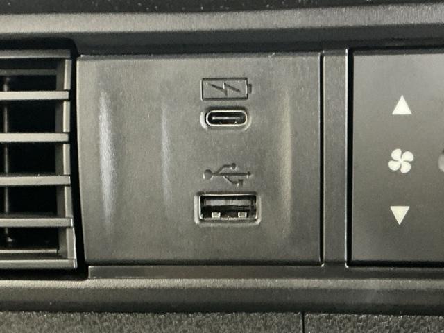 N-BOXカスタム ベースグレード ドラレコ ナビ Rカメラ ブルートゥース USB接続 CMBS Dレコ ベンチシート オートエアコン スマートキ LED 盗難防止装置 クルコン ETC バックカメラ フルセグTV パワーステアリング(52枚目)