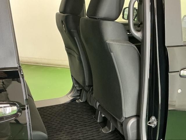 N-BOXカスタム ベースグレード ドラレコ ナビ Rカメラ ブルートゥース USB接続 CMBS Dレコ ベンチシート オートエアコン スマートキ LED 盗難防止装置 クルコン ETC バックカメラ フルセグTV パワーステアリング(66枚目)