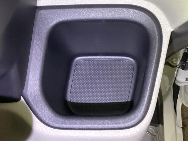 N-BOX ベースグレード 当社デモカー ETC ドラレコ スマートキ- カーテンエアバック イモビライザー ECOモード 横滑り防止 LEDヘッドライト キーフリー 地デジ パワーステアリング ドライブレコーダー リアカメラ(29枚目)