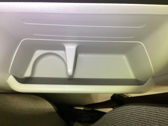 N-BOX ベースグレード 当社デモカー ETC ドラレコ スマートキ- カーテンエアバック イモビライザー ECOモード 横滑り防止 LEDヘッドライト キーフリー 地デジ パワーステアリング ドライブレコーダー リアカメラ(36枚目)