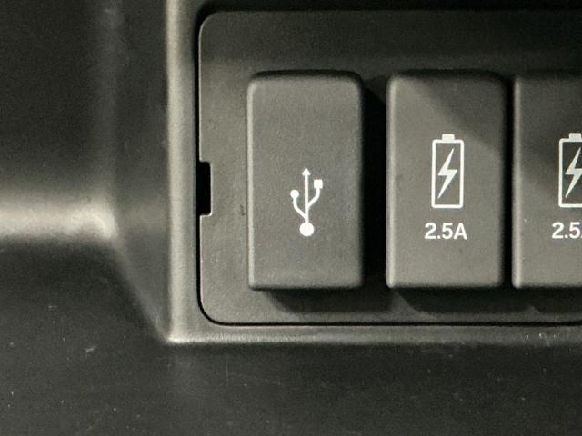 N-BOXカスタム L ドラレコ ナビ Rカメラ ブルートゥース 両席電動スライドドア Pソナー サイドエアバッグ Aストップ シートヒータ ベンチシート 点検記録簿 キーフリーシステム LEDライト リアカメ AC ETC(65枚目)