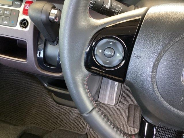 N-ONE プレミアム スマートキー HIDヘッドライト 運転席エアバック 横滑防止 イモビライザー 助手席エアバック パワーステ フルオートエアコン スマ-トキ- キーレス サイドエアバック ABS アイドリング ベンチ席(43枚目)