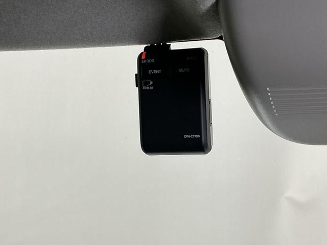 Ｎ－ＢＯＸ ベースグレード　ドラレコ　ナビ　Ｒカメラ　ブルートゥース　衝突軽減システム　スマートキ－　カーテンエアバック　イモビライザー　ＥＣＯモード　横滑り防止　オートクルーズ　ＬＥＤヘッドライト　キーフリー　地デジ　ＡＢＳ（13枚目）