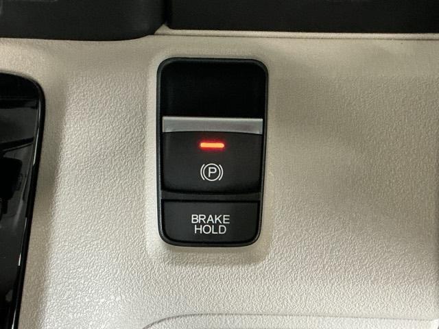 Ｎ－ＢＯＸ ベースグレード　ドラレコ　ナビ　Ｒカメラ　ブルートゥース　衝突軽減システム　スマートキ－　カーテンエアバック　イモビライザー　ＥＣＯモード　横滑り防止　オートクルーズ　ＬＥＤヘッドライト　キーフリー　地デジ　ＡＢＳ（18枚目）