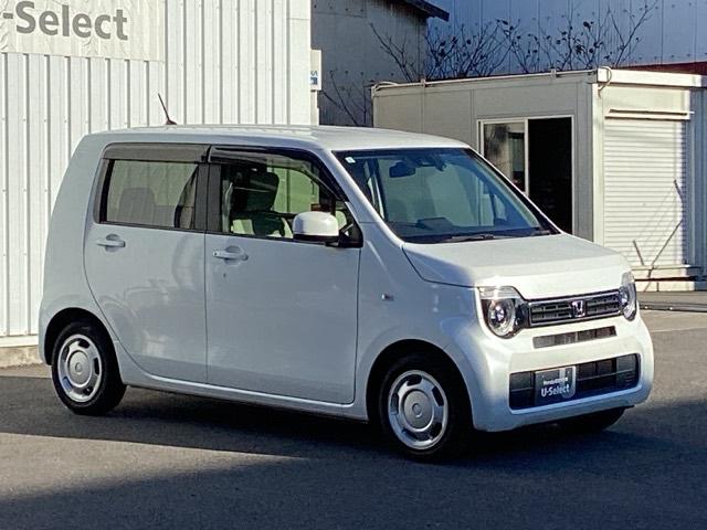 �k�d�c�w�b�h���C�g�𑕔����Ă��܂��B�k�d�c�w�b�h���C�g�͂ƂĂ����邭�A�J�̓����ԑ��s�����S�E���S�ł��B�I�[�g���C�g�R���g���[���t���Ŏ��̖͂��邳�ɉ����Ď����œ_���E�������܂��B