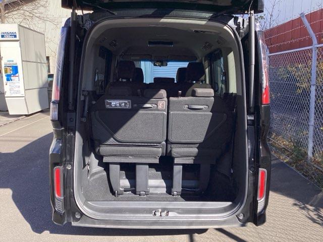 �e�[���Q�[�g���J����ƃ��Q�b�W���[��������̂ŉו������[�ł��܂��B