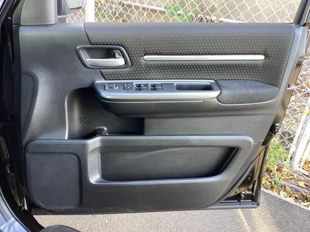 �^�]�ȃh�A�@���[�|�P�b�g