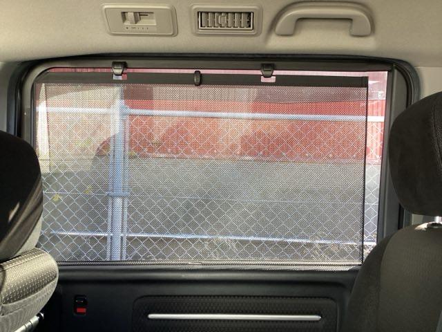 ���[���T���V�F�[�h�͓������̂܂Ԃ��������炰�A�v���C�o�V�[�̕ی�ɂ��𗧂��܂��B