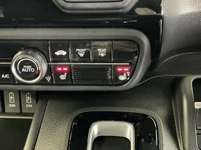 Ｎ－ＢＯＸカスタム Ｌ　ドラレコ　ナビ　Ｒカメラ　ブルートゥース　両席電動スライドドア　Ｐソナー　サイドエアバッグ　Ａストップ　シートヒータ　ベンチシート　点検記録簿　キーフリーシステム　ＬＥＤライト　リアカメ　ＡＣ　ＥＴＣ（16枚目）