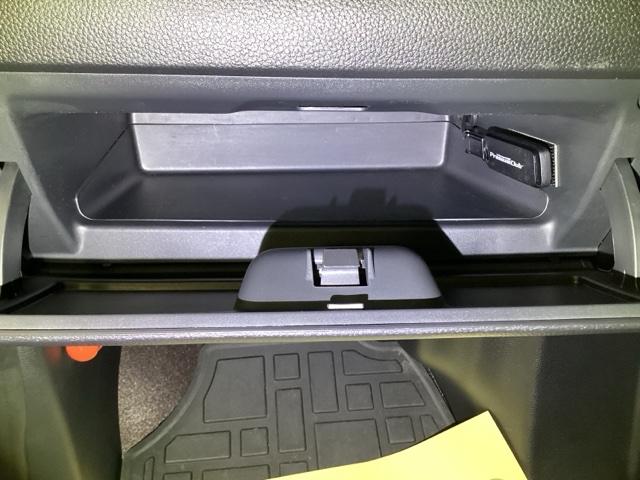 Ｎ－ＢＯＸカスタム Ｇ・ＥＸターボホンダセンシング　メモリーナビ　ドラレコ　ＥＴＣ　リアカメラ　Ｒカメ　クルコン　ナビＴＶ　サイドエアバッグ　タ－ボ　整備記録簿　ＬＥＤヘットライト　横滑り防止　パワーステアリング　ドライブレコーダー　ＤＶＤ再生可　ＡＣ（38枚目）