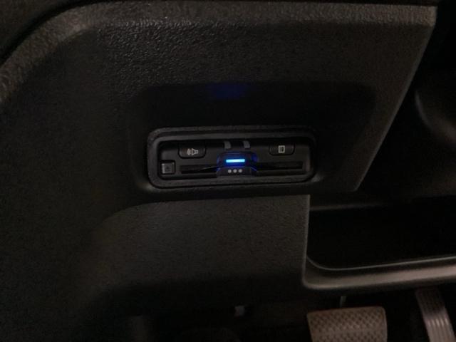 N-BOXカスタム ベースグレード HondaCONNECT対応純正メモリーナビ ドラレコ USB接続 CMBS Dレコ ベンチシート オートエアコン スマートキ LED 盗難防止装置 クルコン ETC バックカメラ フルセグTV(14枚目)