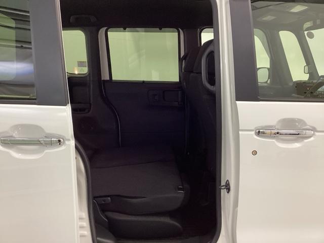 N-BOXカスタム ベースグレード HondaCONNECT対応純正メモリーナビ ドラレコ USB接続 CMBS Dレコ ベンチシート オートエアコン スマートキ LED 盗難防止装置 クルコン ETC バックカメラ フルセグTV(36枚目)