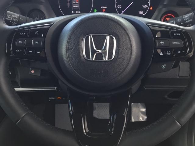 ヴェゼル ｅ：ＨＥＶＺ　クルコン　ＢＳＭ　ＥＴＣ２．０　前後ドラレコ　ステアリングヒーター　衝突回避支援ブレーキ機能　スマキ　Ｐトランク　フルオートエアコン　Ｄレコ　エアバッグ　両席エアバック　Ｒカメ　パワーウィンドウ（18枚目）