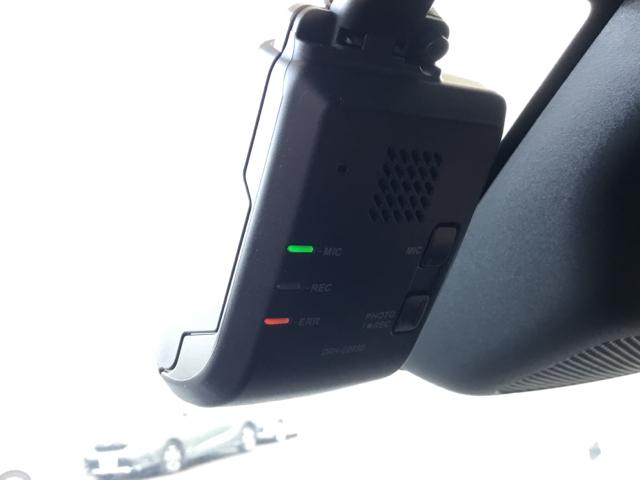 ヴェゼル ｅ：ＨＥＶＺ　クルコン　ＢＳＭ　ＥＴＣ２．０　前後ドラレコ　ステアリングヒーター　衝突回避支援ブレーキ機能　スマキ　Ｐトランク　フルオートエアコン　Ｄレコ　エアバッグ　両席エアバック　Ｒカメ　パワーウィンドウ（29枚目）