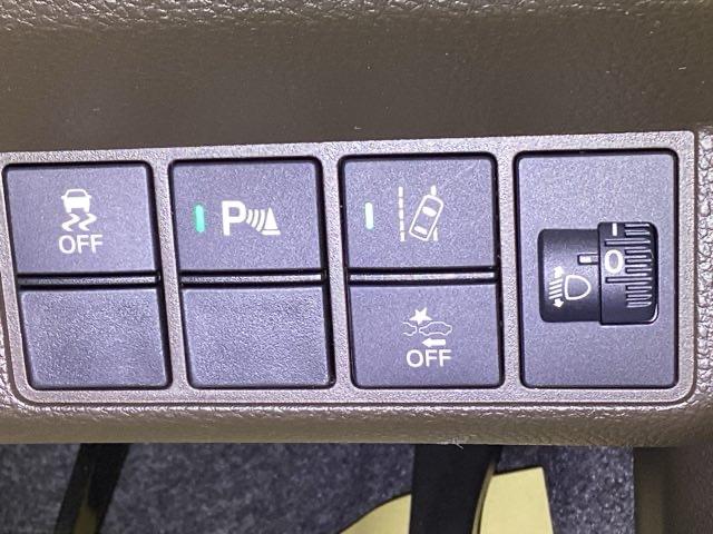 Ｎ－ＷＧＮ Ｌホンダセンシング　メモリーナビ　ＥＴＣ　リアカメラ　Ｂモニタ　誤発進抑制　シートヒータ　横滑り防止機能　セキュリティアラーム　キーフリー　スマートキー　サイドカーテンエアバック　クルーズコントロール　オートエアコン（30枚目）