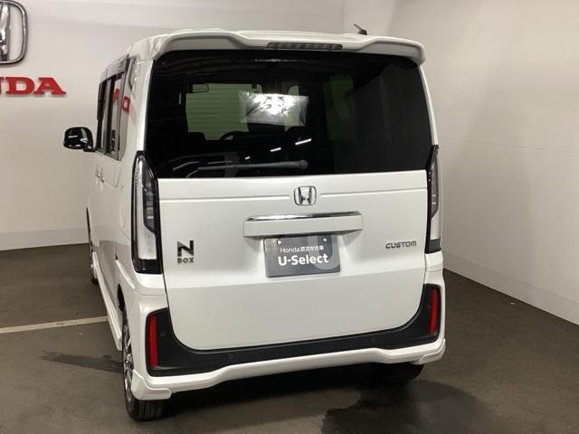 N-BOXカスタム ベースグレード メモリーナビ リアカメラ ドラレコ USB接続 CMBS Dレコ 禁煙 ベンチシート オートエアコン スマートキ LED 盗難防止装置 クルコン ETC バックカメラ フルセグTV パワーステアリング(8枚目)