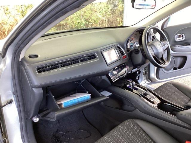 ヴェゼル ハイブリッドＸ・Ｌパッケージ　純正メモリーナビ　衝突低減ブレーキ　ブレーキサポート　ＥＣＯＮ　後カメラ　フルタイム４ＷＤ　ナビＴＶ　盗難防止装置　ＬＥＤ　エアコン　シートヒータ　サイドＳＲＳ　キーレス　ワンセグＴＶ　ＤＶＤ　ＥＴＣ（37枚目）