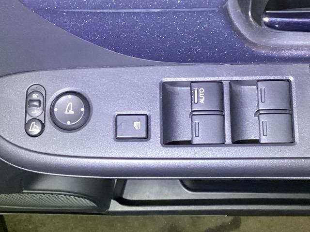 Ｎ－ＷＧＮカスタム Ｌホンダセンシング　メモリーナビ　リアカメラ　ＥＴＣ　リアセンサー　サイドエアバック　セキュリティアラーム　オートエアコン　ＶＳＡ　Ｂカメ　ＵＳＢ　ＬＥＤヘッドライト　アイドリングストップ　キーレスエントリー　整備記録簿（29枚目）