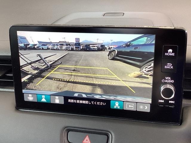 �֗��ȂR�r���[�؂�ւ��A�K�C�h���\���t���̃o�b�N�J�����ł��I��ގ��A����̎��E���T�|�[�g���܂��I