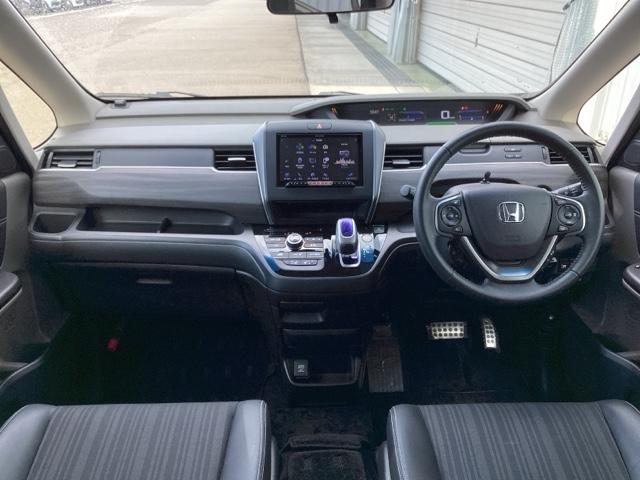 フリードハイブリッド ハイブリッド・Ｇホンダセンシング　ＥＴＣ／純正ナビ／バックモニター／ホンダセンシング　４ＷＤ　Ｒカメ　スマートキーシステム　オートクルーズ　サイドエアバック　ＬＥＤ　ＥＴＣ車載器　キーレス　ＡＢＳ　エアバッグ　ＶＳＡ　オートエアコン（2枚目）