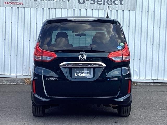 フリードハイブリッド ハイブリッド・Ｇホンダセンシング　ＥＴＣ／純正ナビ／バックモニター／ホンダセンシング　４ＷＤ　Ｒカメ　スマートキーシステム　オートクルーズ　サイドエアバック　ＬＥＤ　ＥＴＣ車載器　キーレス　ＡＢＳ　エアバッグ　ＶＳＡ　オートエアコン（9枚目）