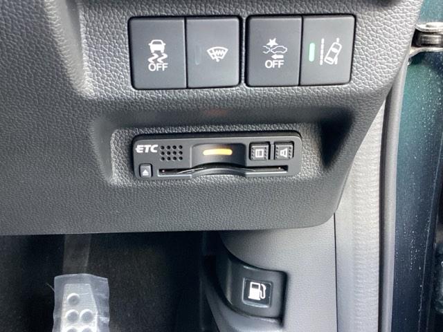 フリードハイブリッド ハイブリッド・Ｇホンダセンシング　ＥＴＣ／純正ナビ／バックモニター／ホンダセンシング　４ＷＤ　Ｒカメ　スマートキーシステム　オートクルーズ　サイドエアバック　ＬＥＤ　ＥＴＣ車載器　キーレス　ＡＢＳ　エアバッグ　ＶＳＡ　オートエアコン（14枚目）