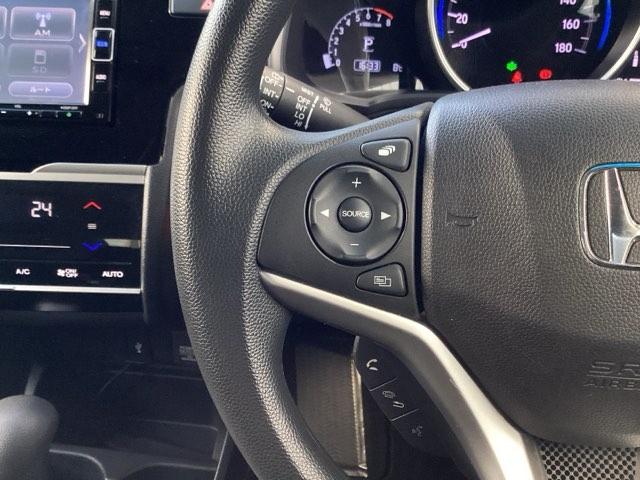 フィット １３Ｇ・Ｆコンフォートエディション　フルオート・エアーコンディショナー（プラズマクラスター技術搭載）　オートクルーズ　バックモニター　ＬＥＤヘッドランプ　ＥＴＣ車載器　パワーウィンドウ　記録簿　オートエアコン　ドラレコ　横滑防止装置（28枚目）