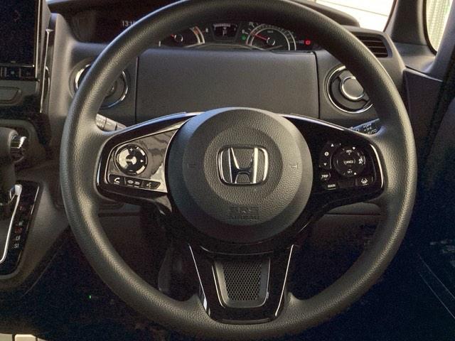 N-BOXカスタム G・Lターボホンダセンシング プラズマクラスター技術搭載フルオート・エアコンディショナー ターボ付 横滑り防止機能 ETC搭載 Sヒーター LEDヘットライト ABS 地デジ DVD視聴可能 セキュリティアラーム ナビTV付 PS(15枚目)