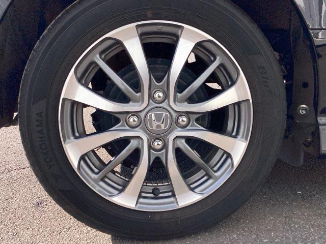 N-BOXカスタム G・Lターボホンダセンシング プラズマクラスター技術搭載フルオート・エアコンディショナー ターボ付 横滑り防止機能 ETC搭載 Sヒーター LEDヘットライト ABS 地デジ DVD視聴可能 セキュリティアラーム ナビTV付 PS(20枚目)