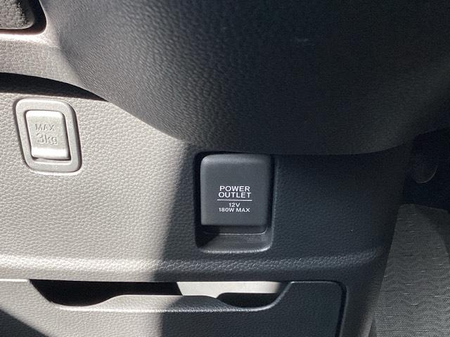 N-BOXカスタム G・Lターボホンダセンシング プラズマクラスター技術搭載フルオート・エアコンディショナー ターボ付 横滑り防止機能 ETC搭載 Sヒーター LEDヘットライト ABS 地デジ DVD視聴可能 セキュリティアラーム ナビTV付 PS(24枚目)