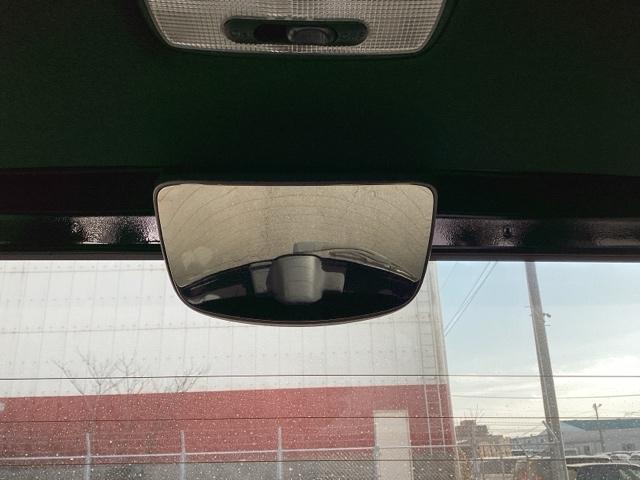 N-BOXカスタム G・Lターボホンダセンシング プラズマクラスター技術搭載フルオート・エアコンディショナー ターボ付 横滑り防止機能 ETC搭載 Sヒーター LEDヘットライト ABS 地デジ DVD視聴可能 セキュリティアラーム ナビTV付 PS(41枚目)