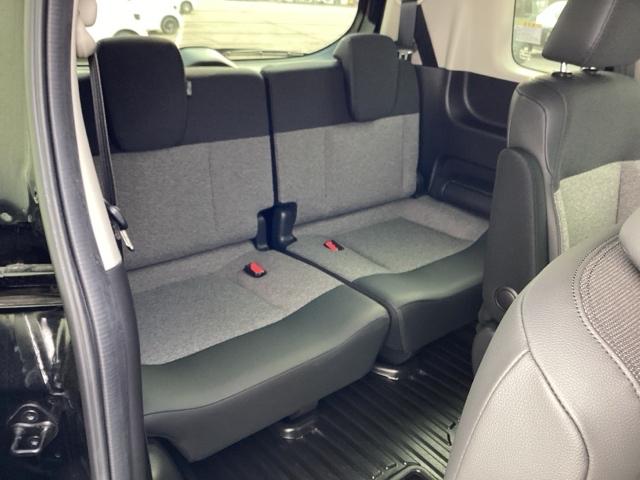 フリード ｅ：ＨＥＶエアーＥＸ　ＥＴＣ／純正ナビ／バックモニター／ホンダセンシング／全周囲カメラ　セキュリティアラーム　両側電動パワースライドドア　横滑り防止　エアコン　ＤＶＤ再生可　クルコン　誤発進抑制機能　ナビ＆ＴＶ　三列シート（21枚目）