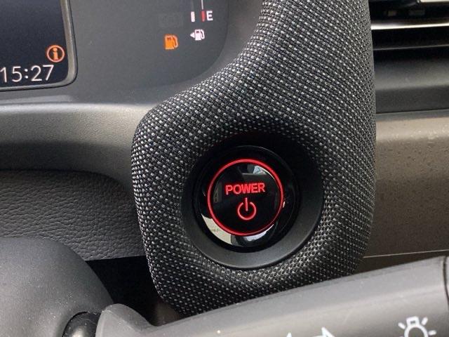 フリード ｅ：ＨＥＶエアーＥＸ　ＥＴＣ／純正ナビ／バックモニター／ホンダセンシング／全周囲カメラ　セキュリティアラーム　両側電動パワースライドドア　横滑り防止　エアコン　ＤＶＤ再生可　クルコン　誤発進抑制機能　ナビ＆ＴＶ　三列シート（29枚目）