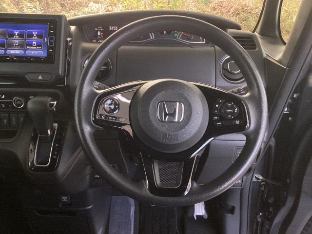 N-BOXカスタム L 純正ナビ フルセグ リアカメラ 両席エアバック Bモニタ ブレーキサポート セキュリティー LEDランプ キーレスエントリー SRS 横滑り防止機能 片側電動両側スライドドア DVD再生機能 PW(18枚目)