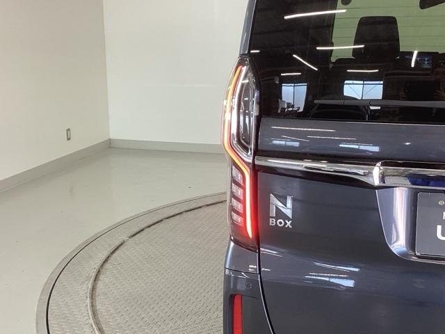 N-BOXカスタム L 純正ナビ フルセグ リアカメラ 両席エアバック Bモニタ ブレーキサポート セキュリティー LEDランプ キーレスエントリー SRS 横滑り防止機能 片側電動両側スライドドア DVD再生機能 PW(34枚目)