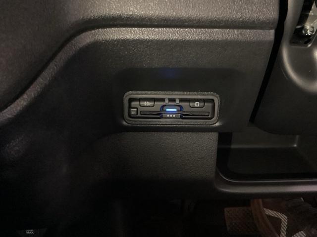 N-BOXカスタム ベースグレード HondaCONNECT対応純正メモリーナビ ドラレコ Pソナー ナビテレビ レーダーブレーキサポート ETC装備 地デジ対応 サイドエアバック Sヒータ スマートキー&プッシュスタート 横滑り防止(14枚目)