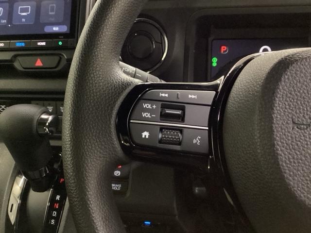 N-BOXカスタム ベースグレード HondaCONNECT対応純正メモリーナビ ドラレコ Pソナー ナビテレビ レーダーブレーキサポート ETC装備 地デジ対応 サイドエアバック Sヒータ スマートキー&プッシュスタート 横滑り防止(16枚目)