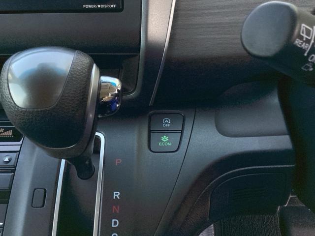 フリード Ｇ・ホンダセンシング　ＥＴＣ／ディスプレイオーディオ／バックモニター　Ｗ電動ドア　キーフリ　スマートキーシステム　ＵＳＢポート　カラーバックモニター　横滑防止装置　ＬＥＤランプ　整備点検記録簿　エアコン　クルコン　ＳＲＳ（19枚目）