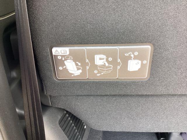 フリード Ｇ・ホンダセンシング　ＥＴＣ／ディスプレイオーディオ／バックモニター　Ｗ電動ドア　キーフリ　スマートキーシステム　ＵＳＢポート　カラーバックモニター　横滑防止装置　ＬＥＤランプ　整備点検記録簿　エアコン　クルコン　ＳＲＳ（30枚目）