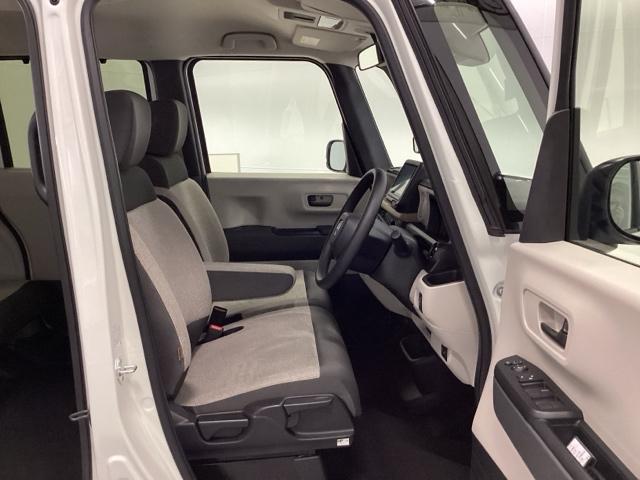 Ｎ－ＢＯＸ ベースグレード　メモリーナビ　リアカメラ　シートヒーター　ＥＣＯＮ　Ｓヒーター　ＬＥＤヘットライト　ブレーキサポート　キーフリーシステム　禁煙　盗難防止装置　パワーウインドー　ナビＴＶ　スマートキーシステム　ＵＳＢ（16枚目）