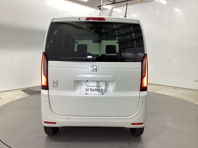 Ｎ－ＢＯＸ ベースグレード　メモリーナビ　リアカメラ　シートヒーター　片側電動スライド　ＥＣＯＮ　Ｓヒーター　ＬＥＤヘットライト　ブレーキサポート　キーフリーシステム　禁煙　盗難防止装置　パワーウインドー　ナビＴＶ　ＵＳＢ（9枚目）