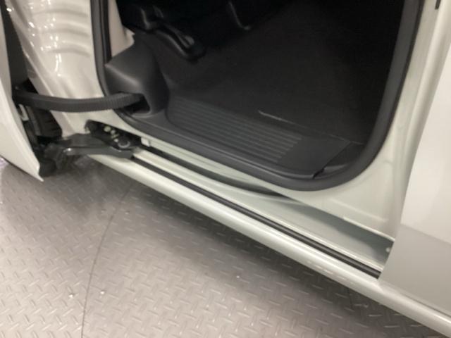 Ｎ－ＢＯＸ ベースグレード　メモリーナビ　リアカメラ　シートヒーター　片側電動スライド　ＥＣＯＮ　Ｓヒーター　ＬＥＤヘットライト　ブレーキサポート　キーフリーシステム　禁煙　盗難防止装置　パワーウインドー　ナビＴＶ　ＵＳＢ（29枚目）